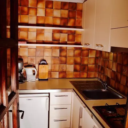 Rustico Nicand Tatil Evi